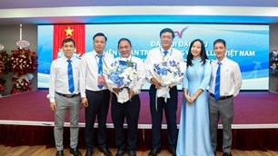 PGS.TS Đặng Hà Việt tiếp tục giữ chức Chủ tịch Liên đoàn Trượt băng và Roller Việt Nam