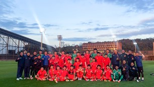 U17 Việt Nam thắng 5-0 trước U17 Cheonan FC, tạo đà hướng tới World Cup