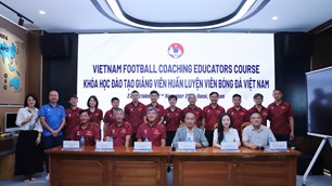 Bóng đá Việt Nam chú trọng đào tạo đội ngũ giảng viên huấn luyện viên
