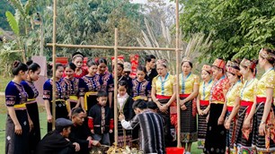 Bảo tồn văn hóa phi vật thể dân tộc Ơ Đu và Khơ Mú gắn với phát triển du lịch
