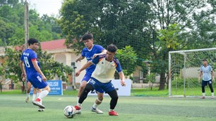 28 đội tranh tài tại Giải Bóng đá truyền thống thanh niên Điện Biên