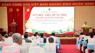 Xã An Biên chúc thọ, mừng thọ cho 578 người cao tuổi