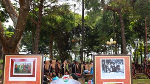 Trưng bày 100 tác phẩm Bác Hồ với các dân tộc tỉnh Gia Lai