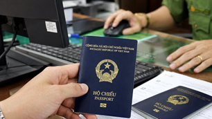 Hộ chiếu còn hạn vẫn có thể bị “vô hiệu” từ ngày 1.7