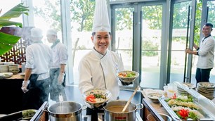 Nâng tầm cùng ẩm thực cao cấp