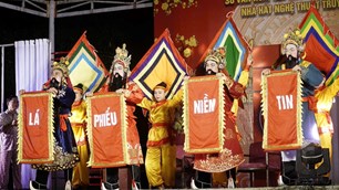 Tổ chức 20 đêm diễn phục vụ bầu cử