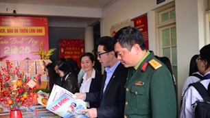 Lâm Đồng: Khai mạc Hội sách, báo và triển lãm ảnh Xuân