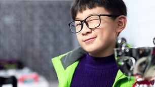 Những đứa trẻ “thông minh giả vờ” thường có 3 đặc điểm: Cha mẹ đừng vội mừng