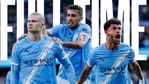 Man City hạ Arsenal 2-1, chạm tay vào cúp vô địch Ngoại hạng Anh  