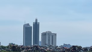 Khi Hà Nội chuyển từ “quay lưng” sang “hướng mặt” ra sông Hồng