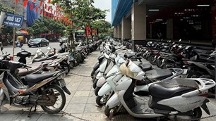Hà Nội: Bãi xe không áp dụng công nghệ sẽ không được gia hạn 