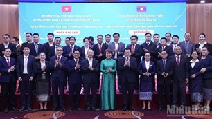 Việt Nam hỗ trợ đào tạo kỹ năng báo chí hiện đại cho phóng viên Lào