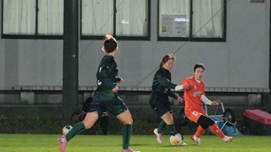 Đội tuyển nữ Việt Nam có thêm trận đấu bổ ích trong chuyến tập huấn Nhật Bản