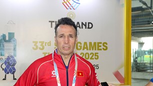 HLV Diego Giustozzi lên dây cót tinh thần tuyển Futsal Việt Nam với mục tiêu đổi màu huy chương