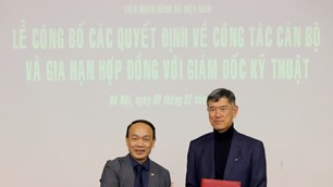 Giám đốc kĩ thuật Koshida Takeshi tiếp tục đồng hành cùng bóng đá Việt Nam