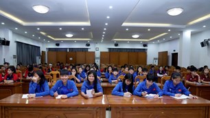 Trang bị kiến thức dinh dưỡng cho cầu thủ trẻ