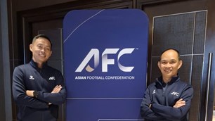 Hai trọng tài Việt Nam vượt qua kỳ tuyển chọn trọng tài VAR của AFC