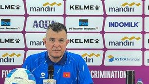 HLV Cristiano Roland chỉ ra “chìa khoá” giúp U17 Việt Nam đánh bại U17 Australia