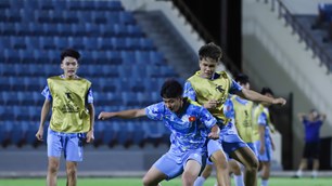 U17 Việt Nam tích cực tập luyện, chuẩn bị cho trận đấu với  U17 Hàn Quốc