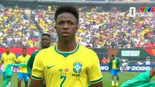 Vinicius lên tiếng về quả phạt đền trong trận Brazil thua Na Uy
