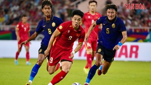 Đình Bắc vượt qua áp lực