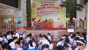 Để Trung thu truyền thống đến gần hơn với học sinh