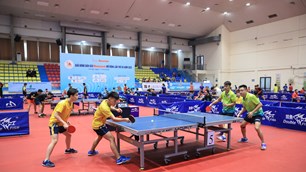 Khai mạc Giải bóng bàn các câu lạc bộ Hà Nội mở rộng, tranh Cúp Báo Hà Nội Mới