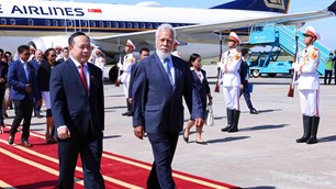 Thủ tướng Timor-Leste đến Hà Nội, bắt đầu thăm chính thức Việt Nam và dự AFF 2026