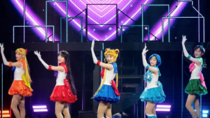 Rạp chiếu phim “Thủy thủ Mặt Trăng” tái xuất, đốn tim người hâm mộ