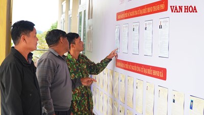 Vùng biên A Lưới rộn ràng chờ “Ngày hội non sông”