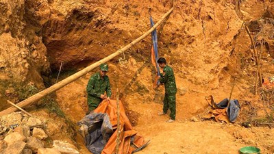 Xã A Lưới 1 tăng cường truy quét các điểm nóng khai thác vàng trái phép 