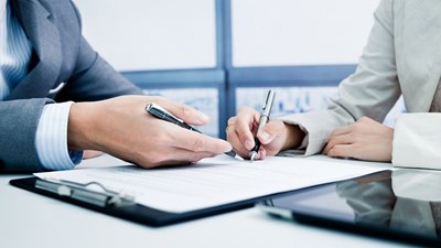 Hợp đồng mua bán hay thỏa thuận vay vốn: Khác biệt pháp lý người mua cần hiểu rõ