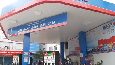 Bộ Tài chính đề xuất giảm một nửa thuế môi trường với xăng dầu 