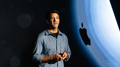 John Ternus chính thức trở thành CEO Apple