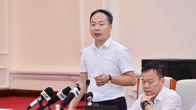 Tranh luận quanh đề Ngữ văn thi tốt nghiệp THPT 2026: Bộ GD&ĐT nói gì?