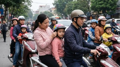 Trẻ em mấy tuổi phải đội mũ bảo hiểm theo luật 2025?