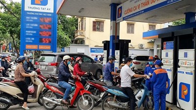 Giá xăng dầu hôm nay 28.12: Duy trì ở mức thấp