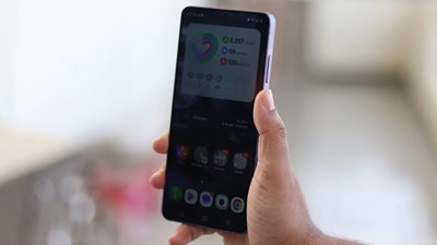 Galaxy S26 Ultra gây tranh cãi vì màn hình “chống nhìn trộm”