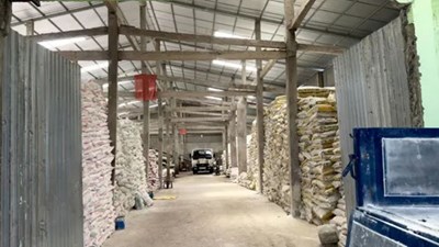 Cà Mau: Bắt giam đối tượng sản xuất phân bón giả với quy mô lớn