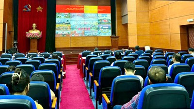 Quán triệt, triển khai thực hiện các văn bản mới của Bộ Chính trị về công tác tổ chức xây dựng Đảng