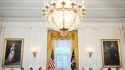 Mỹ thúc đẩy đầu tư 100 tỉ USD vào dầu mỏ Venezuela, doanh nghiệp phát tín hiệu thận trọng