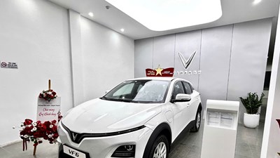  VinFast VF 6 Eco: Tối ưu không gian gia đình, giải quyết trọn vẹn bài toán “nuôi xe”