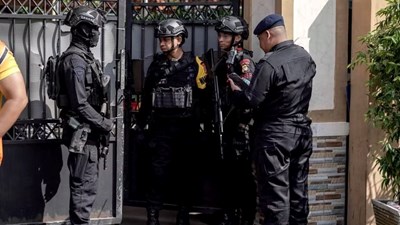 Indonesia sa thải 13 quan chức liên quan cờ bạc trực tuyến