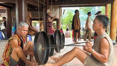   Chiêng Tha - báu vật của người Brâu