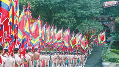  Từ “kim chỉ nam” đến động lực mới cho Đất Tổ