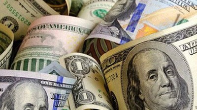 Giá USD chợ đen vọt lên đỉnh mới