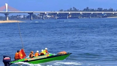 Để dép và thư tuyệt mệnh trên cầu, chiêu trò tinh vi của hai thiếu niên trộm cắp