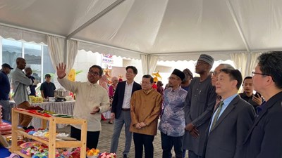 Việt Nam và các nước tham gia Hội chợ ASEAN + 3 tại Nigeria