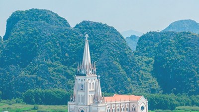 Nhà thờ lớn nhất Việt Nam chính thức được khánh thành