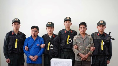 Điện Biên bắt 2 đối tượng mua bán trái phép 5 bánh heroin